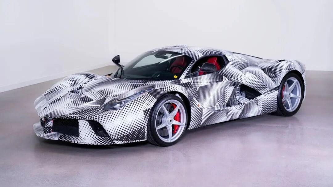 这台法拉利LaFerrari原型车价值240万美元，而且它没有混动系统