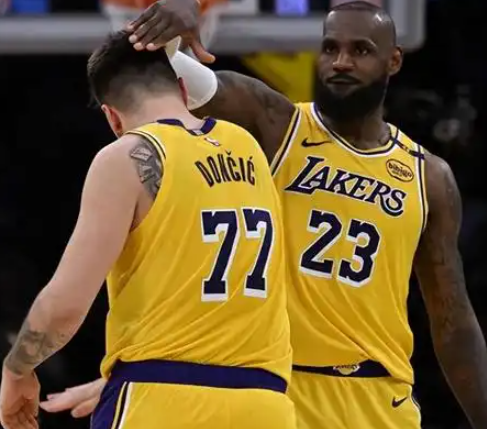 北京时间2月25日，明天的NBA常规赛部分赛场对阵如下：
第一场08：30，猛龙