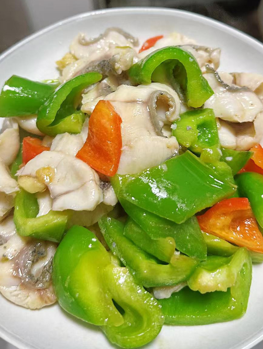 🧬“锌”是男性之宝！年过50多吃这3道菜，免疫强、精力足
很多中年男性一过50