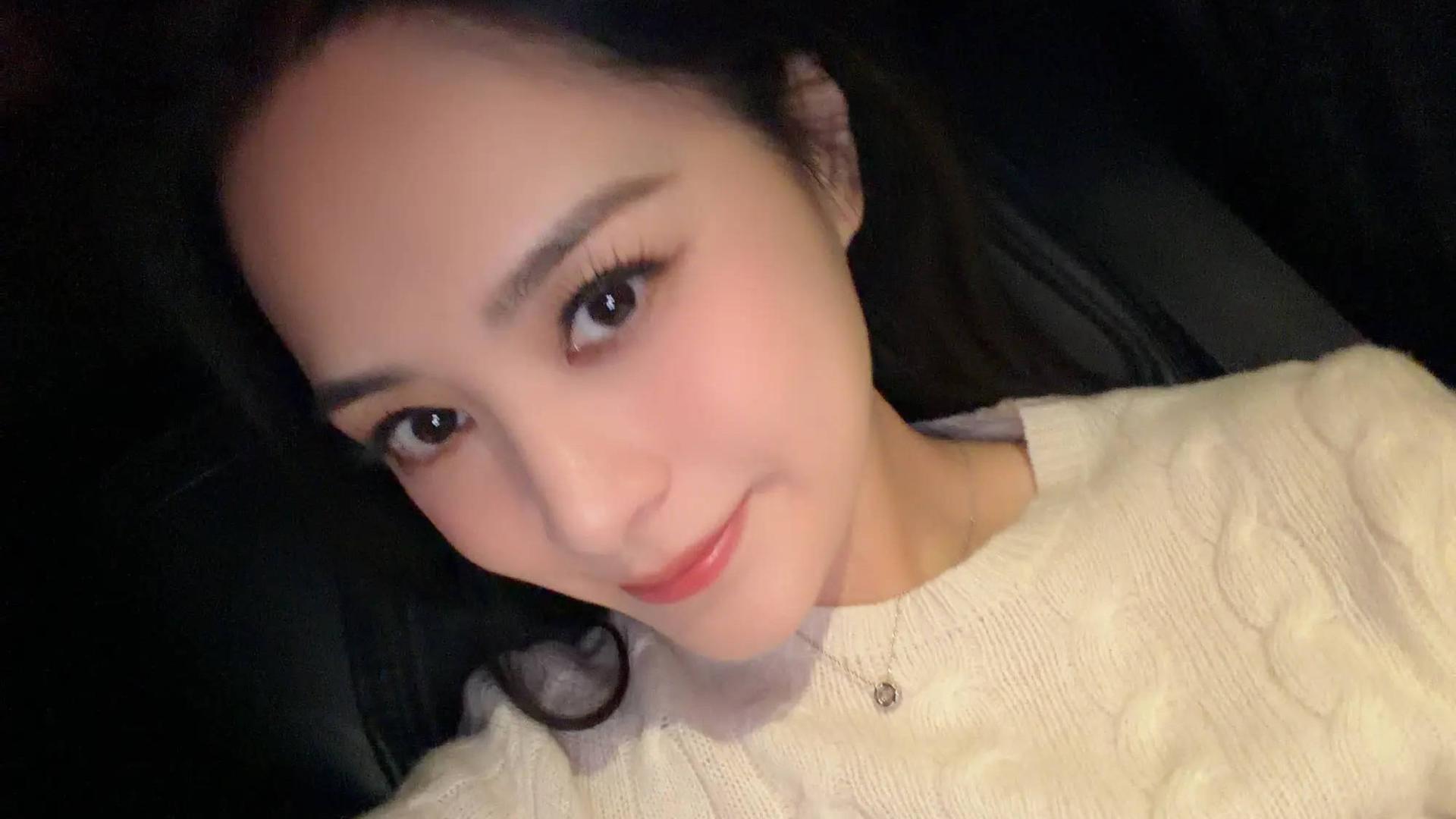 ​45岁阿娇晒年轻秘诀！8个字道破逆生长真相