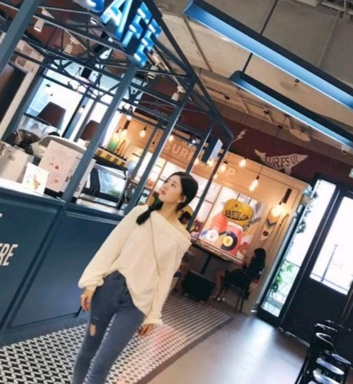 光什么的太多了，她是我的月亮独一无二