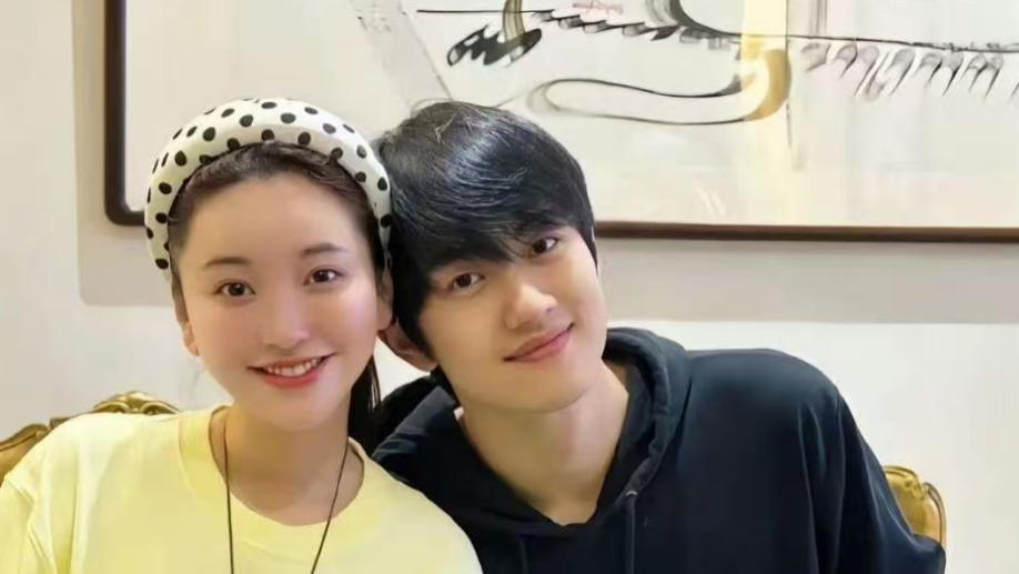 孙丞潇的“玄学体质”：当真诚成为娱乐圈最稀缺的“旺运符”