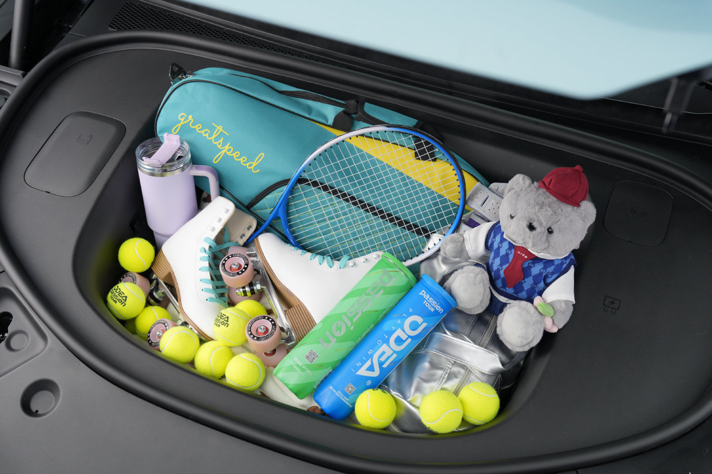 问界M6-年轻人的第一款智能豪华汽车