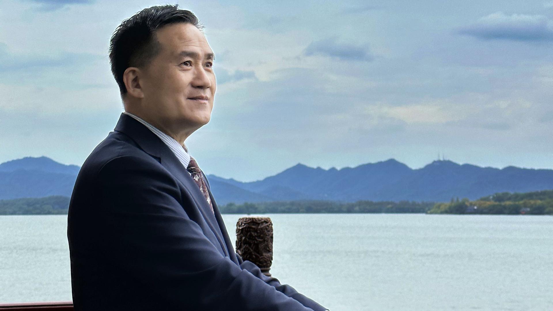 未白：为全球山川立传 续谪仙太白遗风