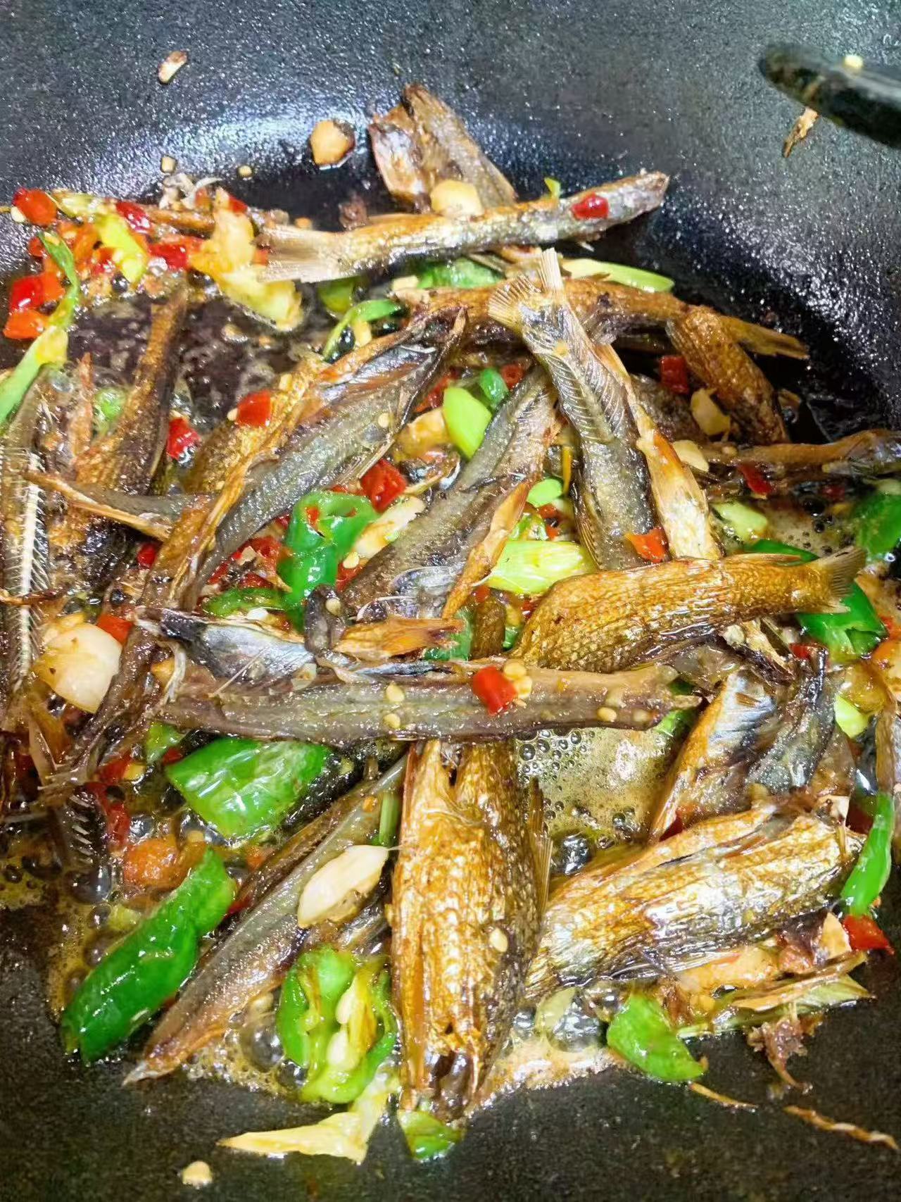 湖南下饭菜，火焙鱼美食攻略！