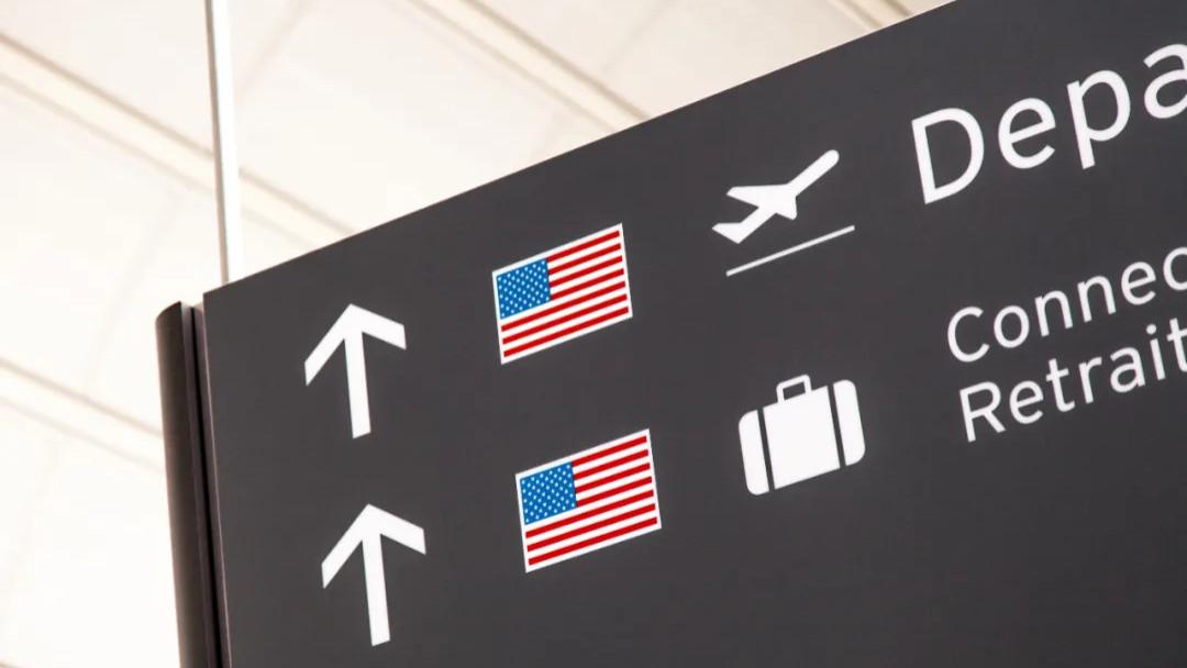 突发：20名中国学者西雅图机场遭拒绝入境！外交部发布重要提醒！