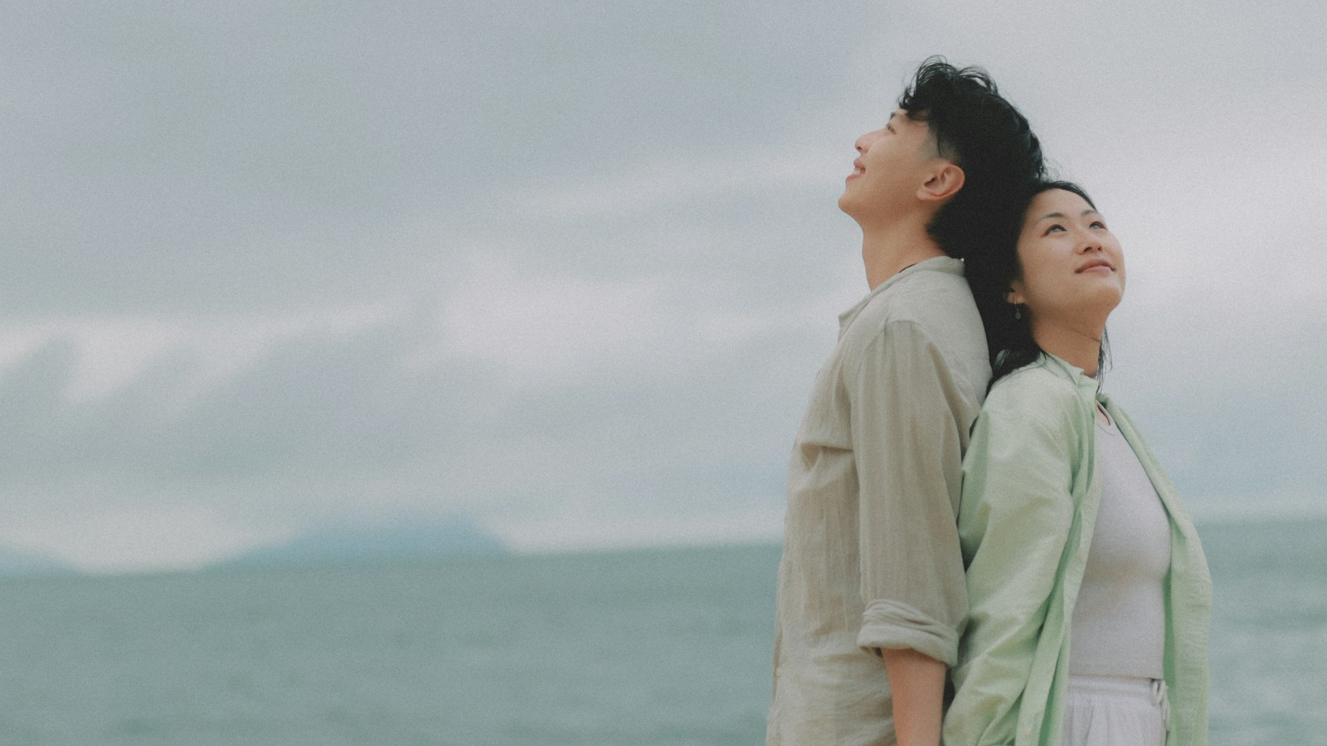 亲密关系中的隐形屏障：给“身体极度紧绷”女孩的建议