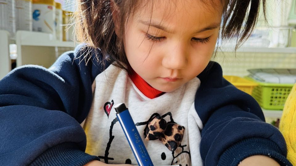 对幼儿园课程不感兴趣，孩子会哭闹吗？一文解析