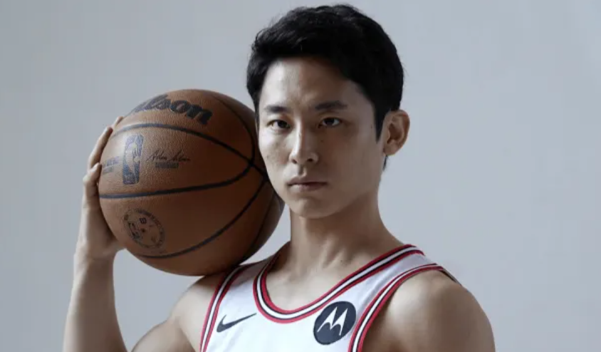 1 米 73 书写 G 联赛历史！河村勇辉 34+8+16 的极致效率，是小个子的生存答案