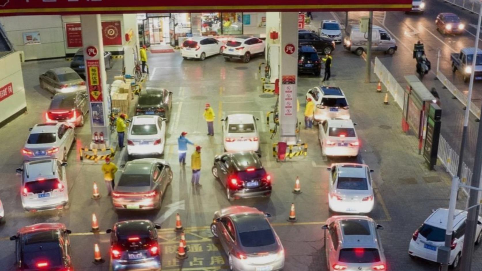 告别油价焦虑，比亚迪闪充给出另一个选择，1年能省近万元