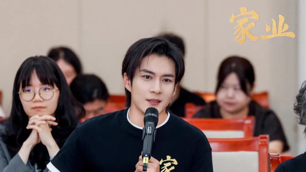 《家业》：“人磨剧”的真挚，在AI时代不可替代