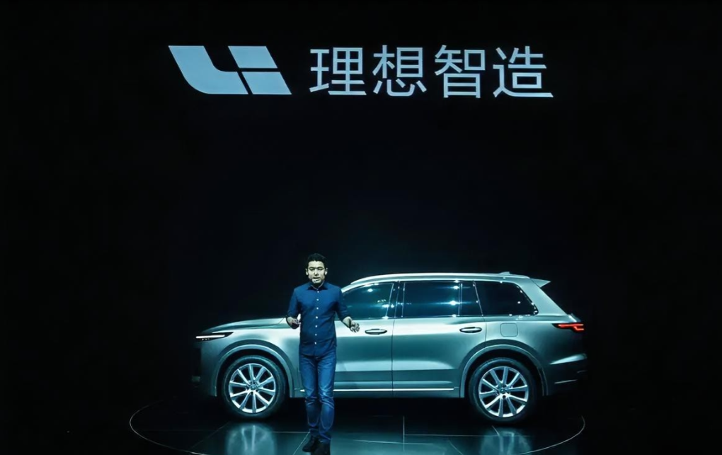 李想这回是真怒了，直接发朋友圈开怼。