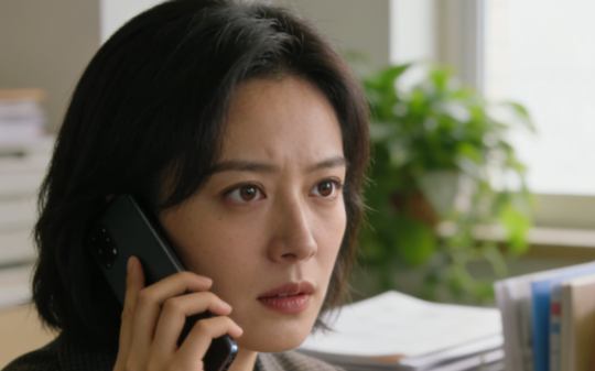 表姐结婚不请我，却偷偷用我公司公务卡订45桌婚礼，我直接报警：有人偷我的钱，你们快来抓人…