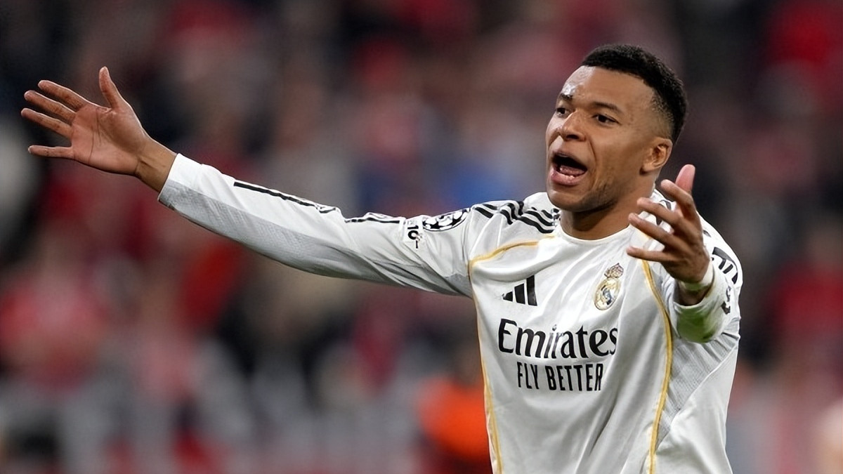 孔帕尼冒进拜仁失先手，缺后腰，皇马不敢换下巨星