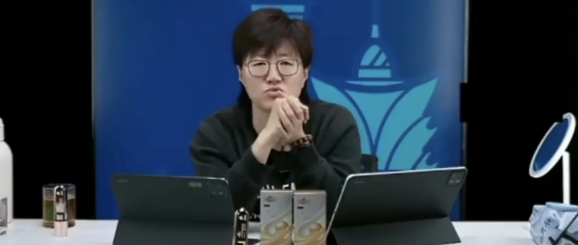 郭焱:  松岛辉空的上限基本跟张本智和差不多
他俩基本上就是一个上限，日协跟欧洲