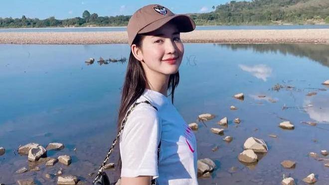 ​Bow自曝双子宫单肾！生理期痛晕浴室查出巧克力囊肿