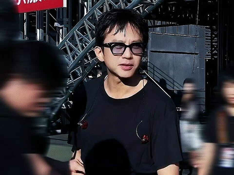 邓超这状态是吃了防腐剂吧？