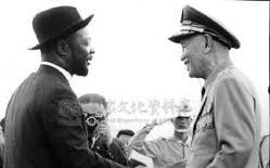 台湾少女嫁非洲暴君始末：蒋介石亲自送她上飞机，至死未归...