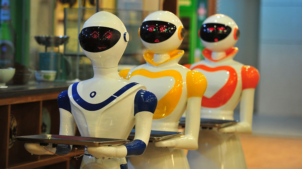 终于，机器人也成了房地产的“新叙事”