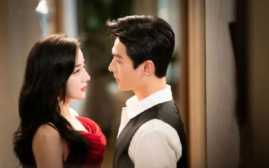 妻子用婚后共同财产帮前男友还债