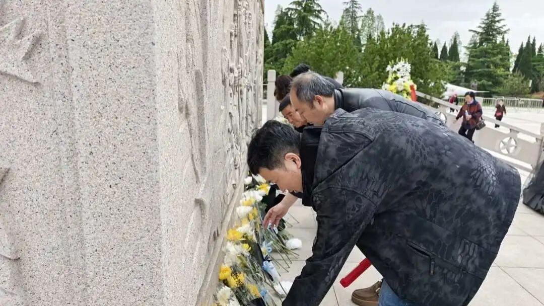 宝鸡职院开展“我们的节日·清明”主题教育系列活动