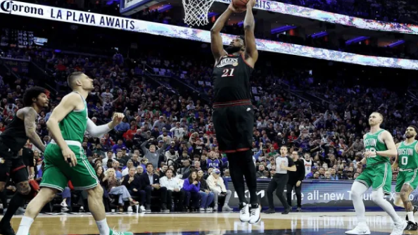 NBA季后赛东部首轮G4，76人恩比德接受采访，谈到了自己此前遭遇阑尾炎的经历。