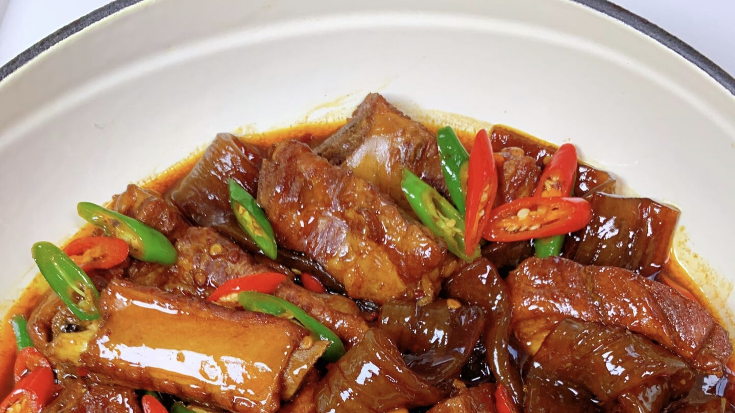 哎呀！这味道绝了！排骨炖宽粉竟能如此惊艳？