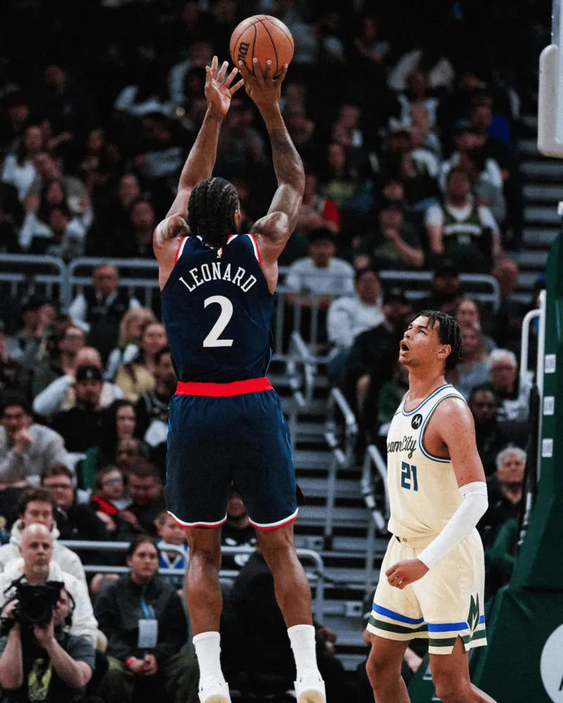 NBA常规赛快船客场对阵雄鹿的比赛已经结束。全场战罢，快船以127-113战胜雄