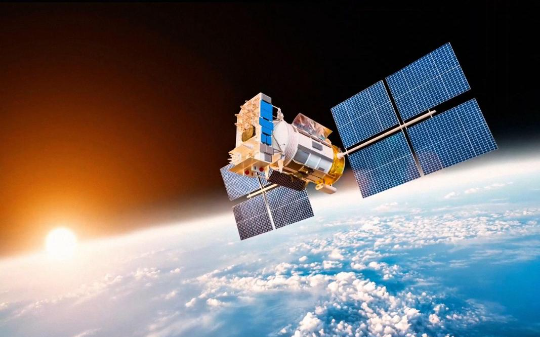 美国FBI放出狂话，要在战争开始之前炸毁北斗卫星，让中国成为灯下黑，被我国军事专家啪啪打脸…