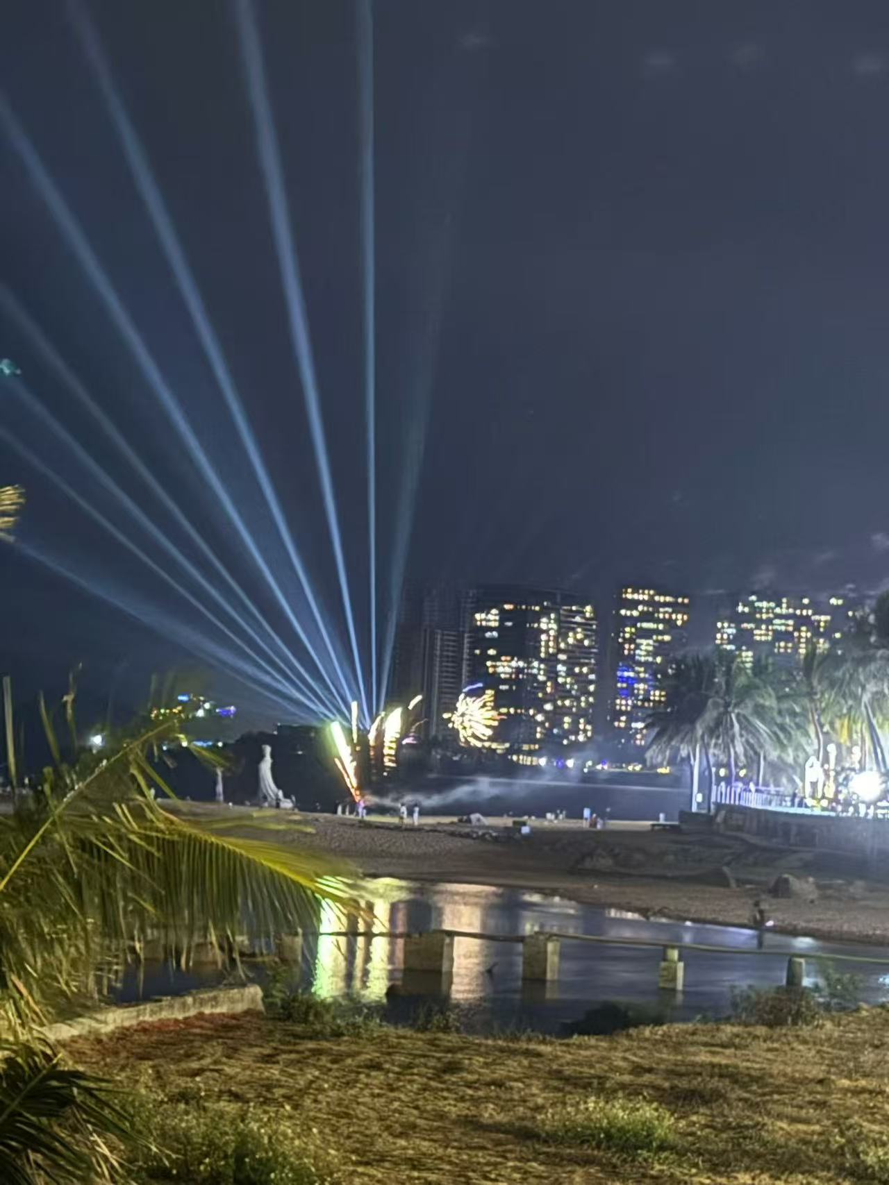 海南万宁，日月湾🌊 美景攻略