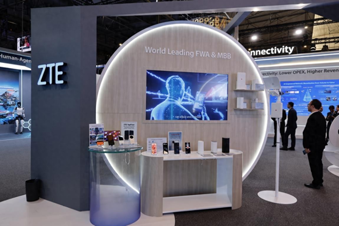 手机系统进入自动驾驶阶段？中兴通讯在2026MWC释放AI终端新动向
