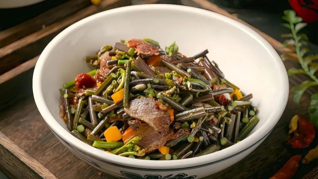 馋哭外省人！湖南人春天的餐桌上，藏着这七道山野春鲜