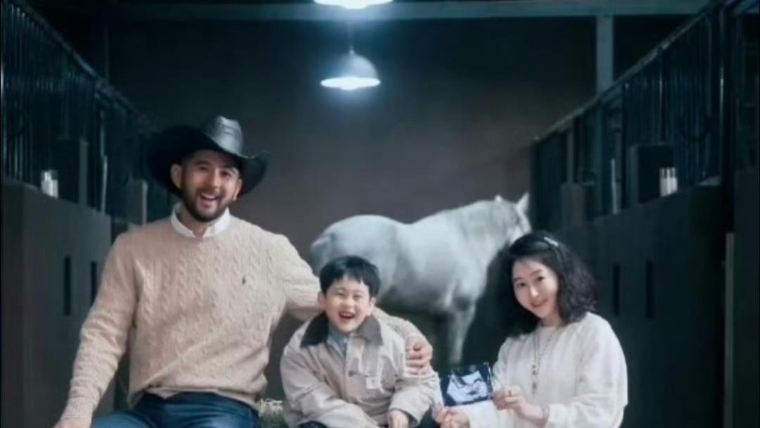 马君妍官宣二胎30周，“西北小甜豆”马立奥要当哥哥啦！