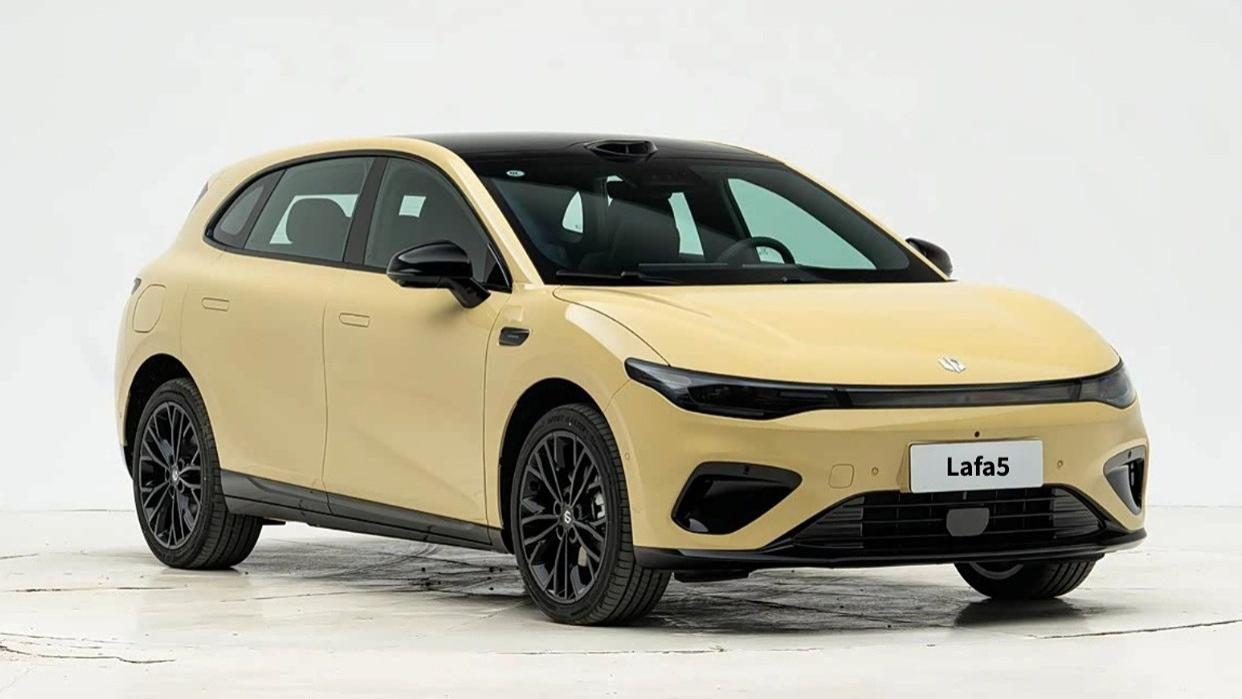 零跑Lafa5究竟能不能成为年轻人的第一台轻奢纯电“小钢炮”？
