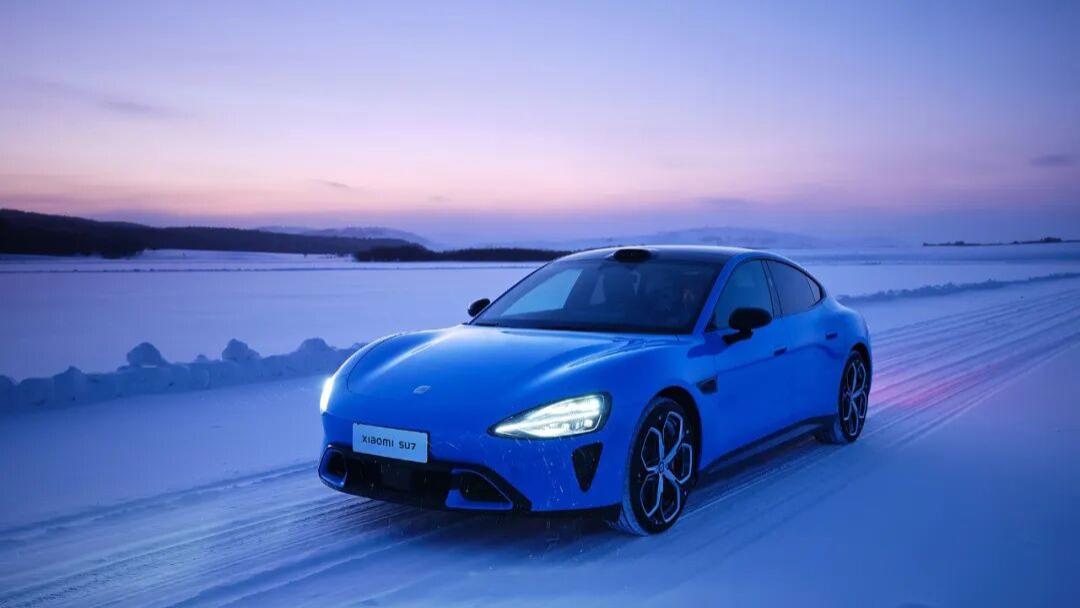 丰田卖一辆车赚1.7万元；初代小米SU7停产；宋Ultra EV官图；岚图泰山黑武士版下月登场；阿维