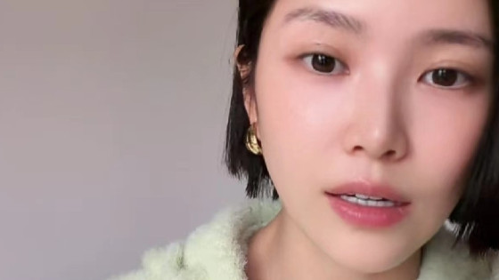 王灿兮直播曝家务日常，自洗衣物引热议，三观太圈粉