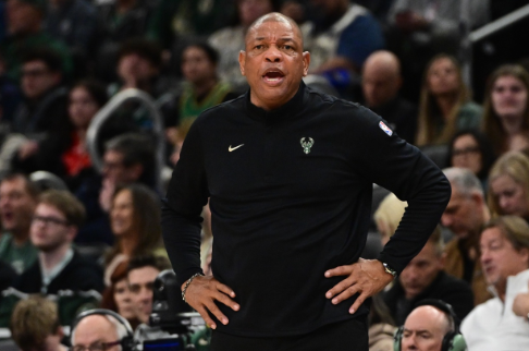 多克·里夫斯正式结束自己长达27年的执教生涯，一代名教淡出联盟！

里弗斯宣布结