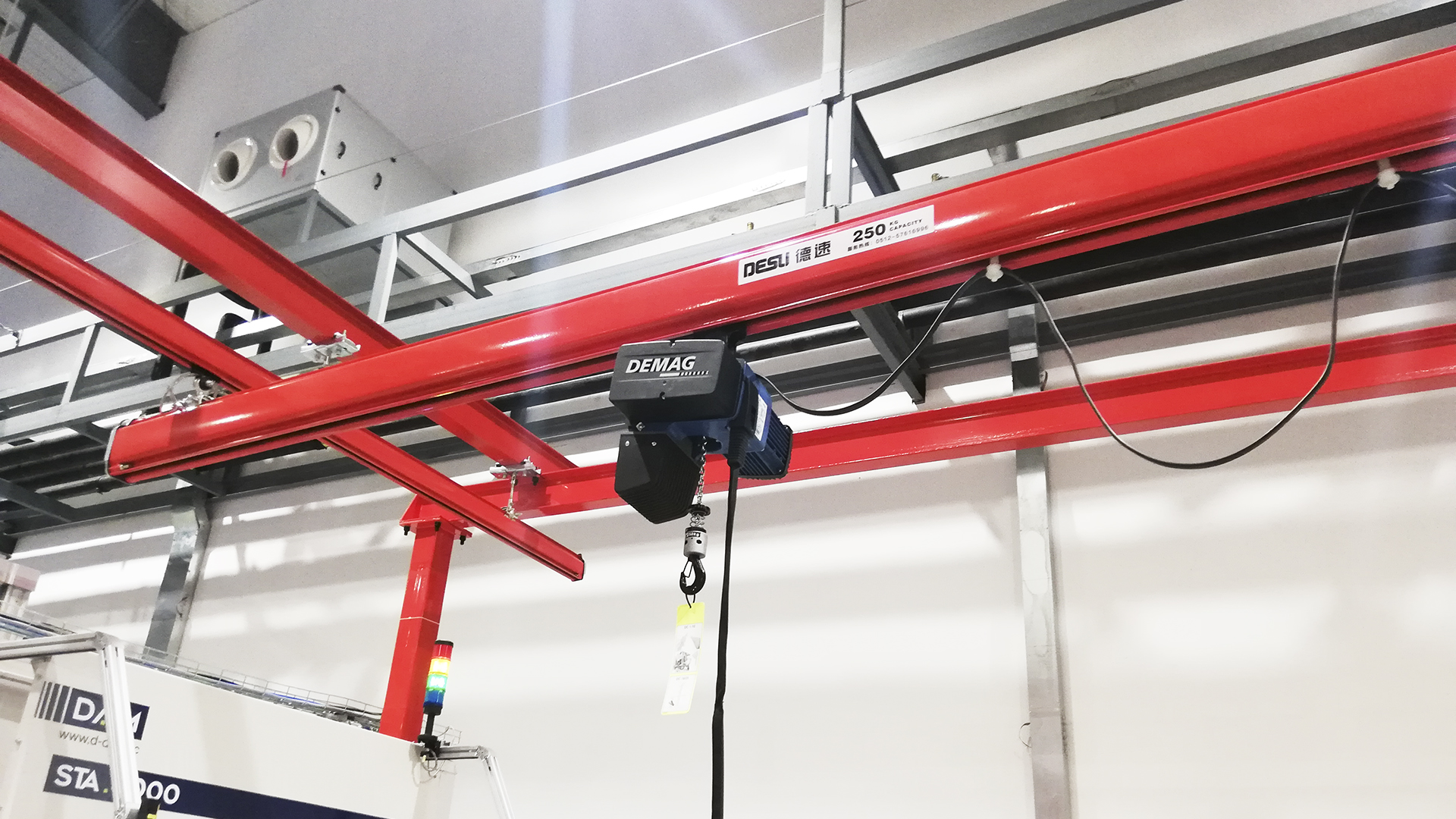 KBK悬挂起重机：安装仅需2-3天 适配制造到仓储物流