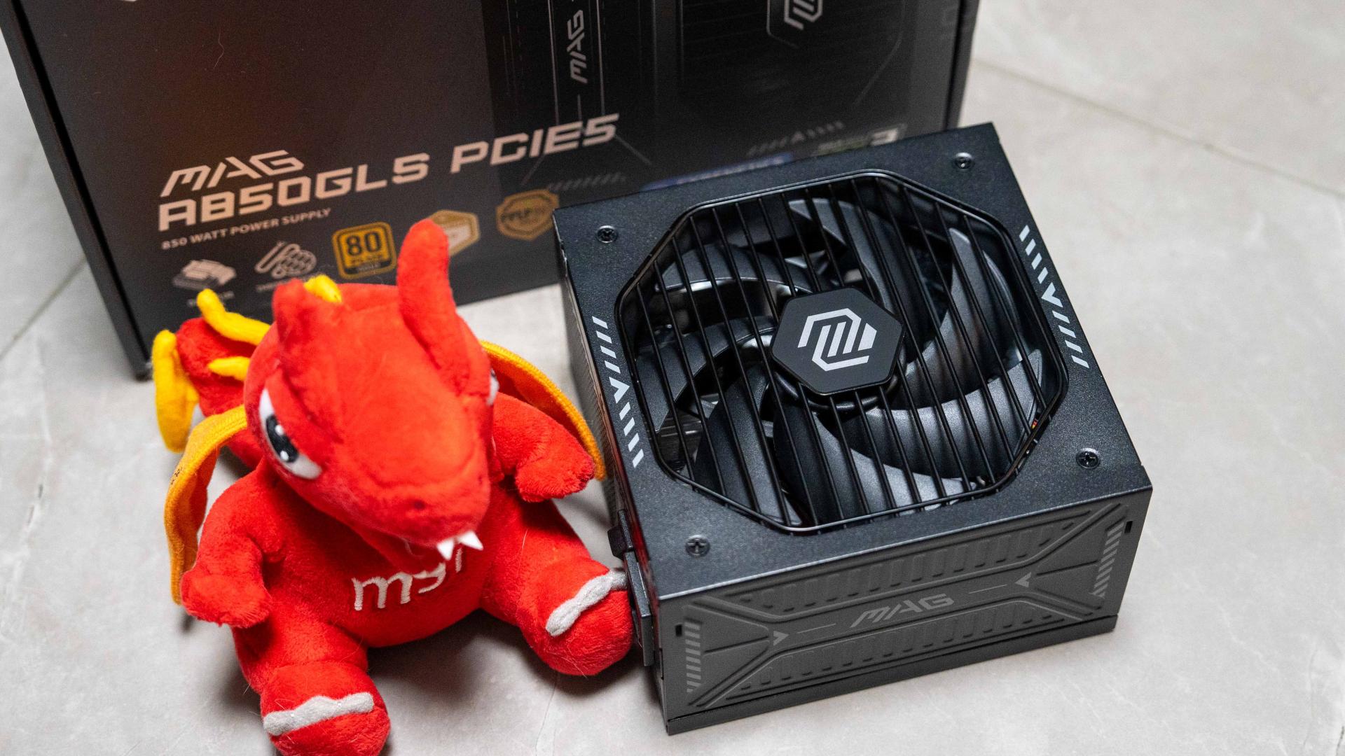 850W电源究竟够不够用？高性价比电脑电源推荐，把钱都花在刀刃上