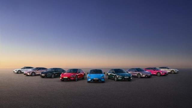 “新一代驾驶者之车”小米汽车新SU7上市，全面升级，21.99万元起