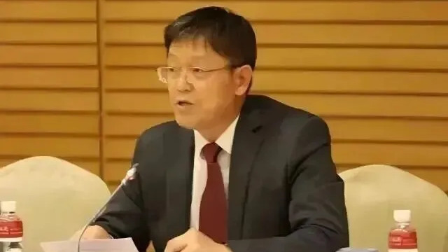 中行老将王少俊落马：横跨苏鄂深澳的金融高管，倒在退休前夕