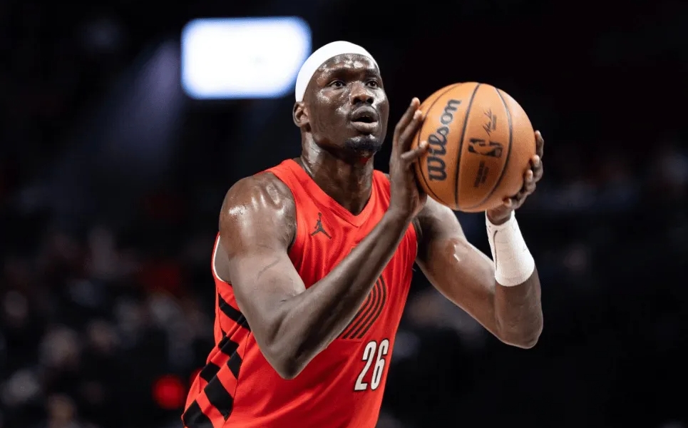  开拓者今日官方宣布，球队中锋杜普-里斯在经过核磁共振检查后，结果显示右脚遭遇应