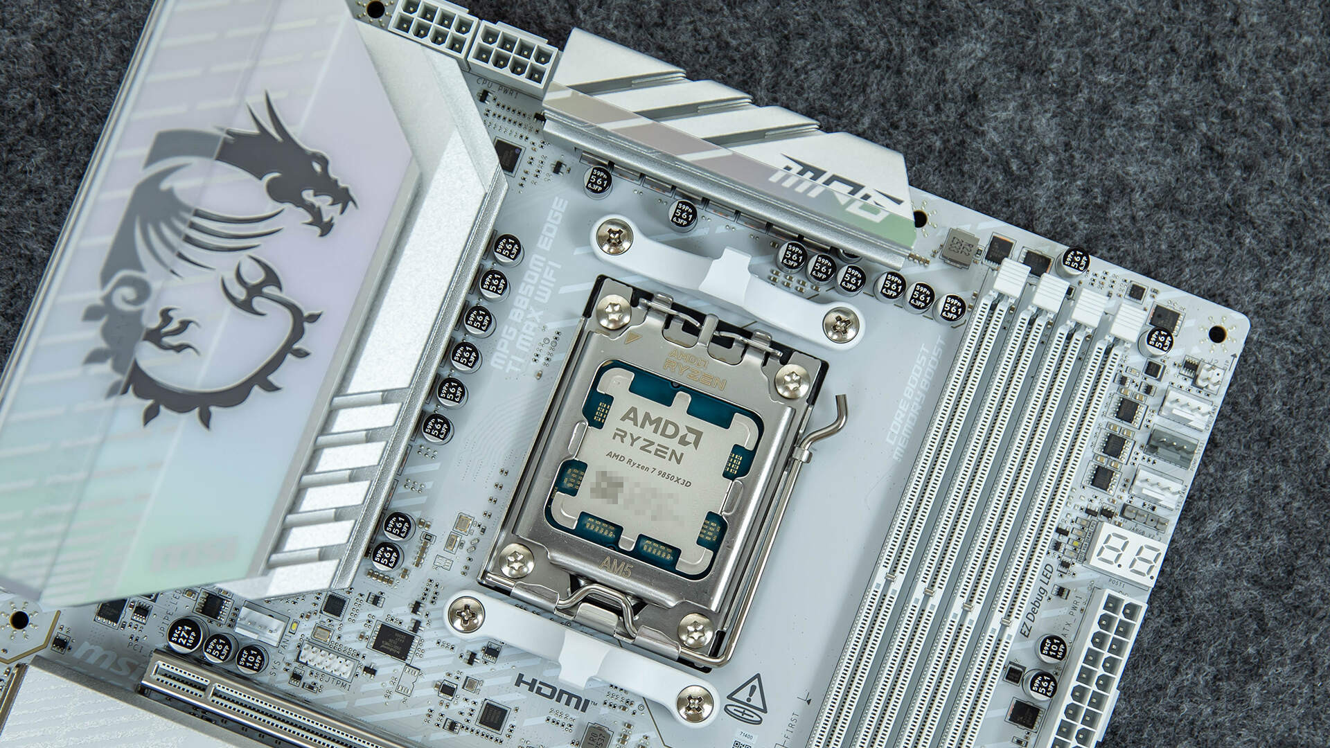 AMD 9850X3D的好伙伴，微星MPG B850M EDGE TI MAX WIFI刀锋钛详细评