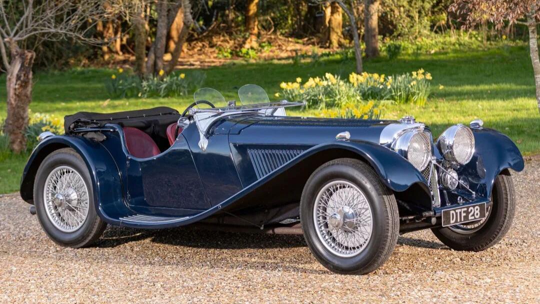 有人拥有这辆经典捷豹的时间比大多数人的寿命还要长