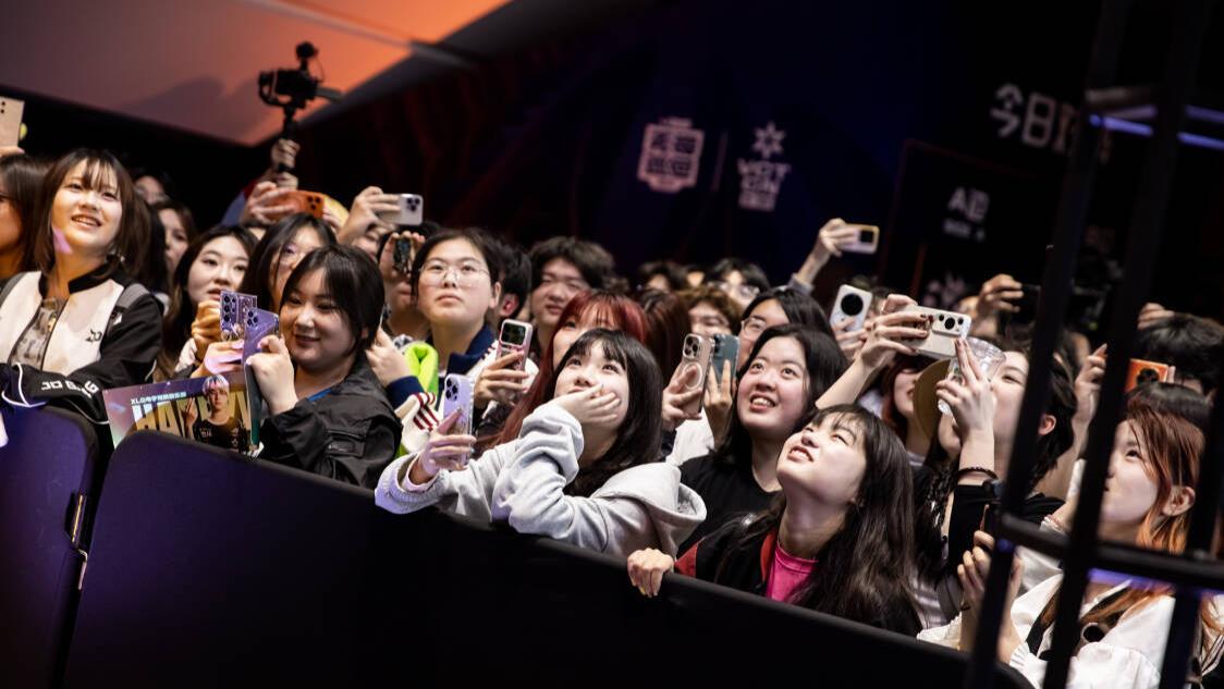 史无前例！女性观众占一半的电竞赛事杭州开赛