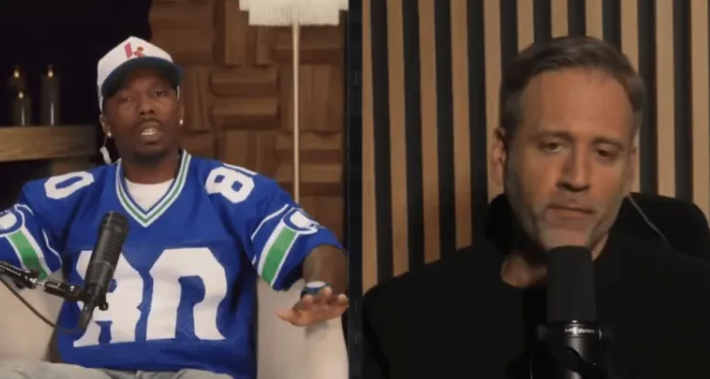 里奇-保罗在播客中，回应“他曾要求独行侠交易安东尼-戴维斯”的传言：
“我知道外