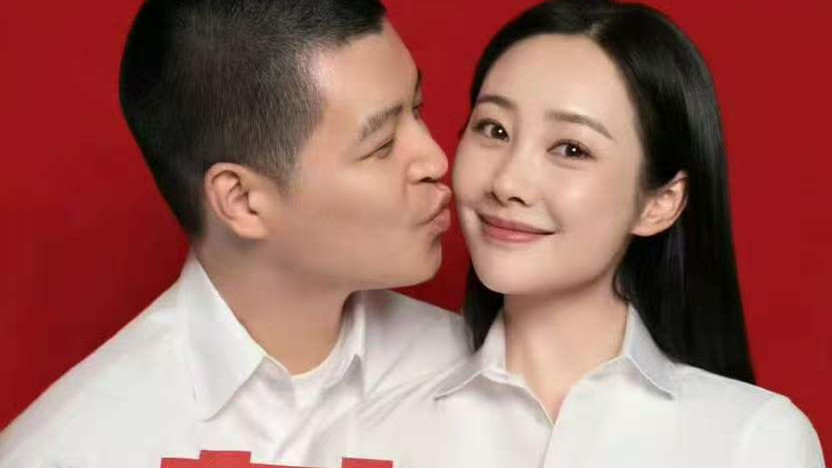 马頔李纯结婚证竟是“手写版”？一个生僻字引发的浪漫乌龙