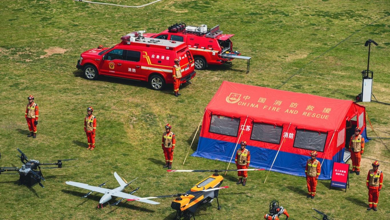 热成像锁定34名迷途者，无人航空器成我国消防救援装备之矛？