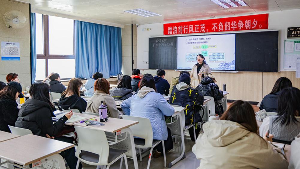 西京学院两项成果获省级教学成果奖