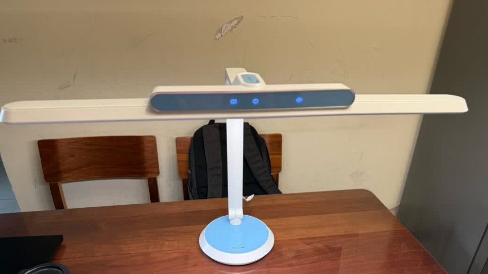 孩子学习用眼强度大，买护眼台灯有用吗？哪个牌子的护眼台灯好